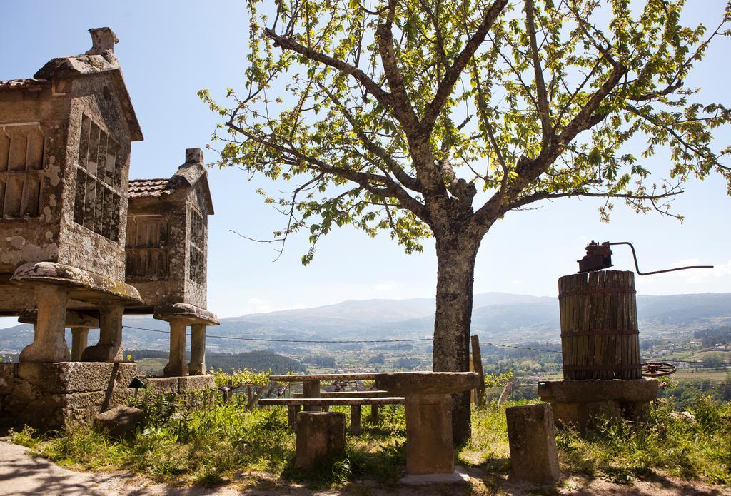 ホテル Casa Grande La Almuina Arbo エクステリア 写真